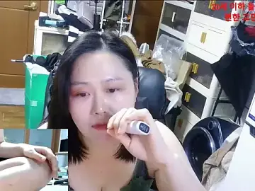 Stripchat Free Porn Cam of rami0428