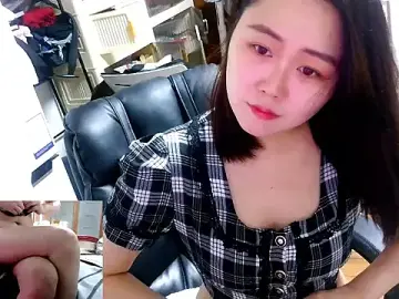 Stripchat Adult Video Chat of rami0428