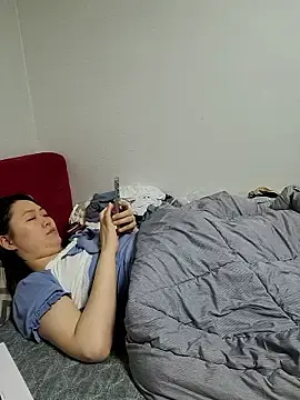 Stripchat Live Sex Cam of rami0428