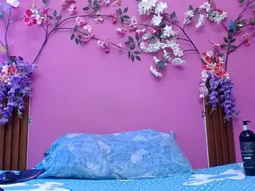 Stripchat Sex Cam of skinnybarbie022