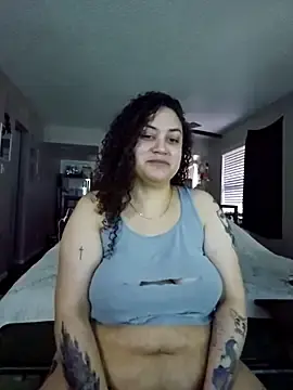 Stripchat Adult Webcams of honeeyyy_pot