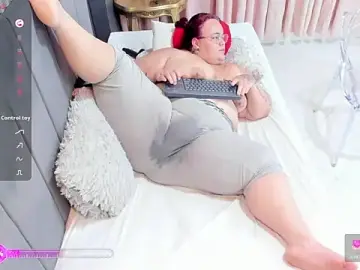 Stripchat Free Live Porn of OneLustyBBW