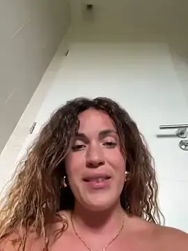 Stripchat Watch Live Sex Cams of Clarasense__
