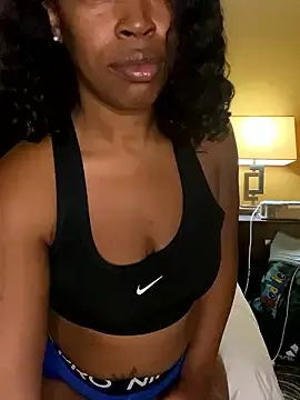 Stripchat Sex Cam of StaciDiamond