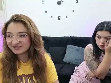 Stripchat Best live sex cam show of lesb_milf