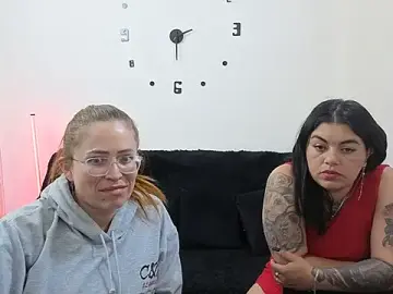 Stripchat Free Live Porn of lesb_milf
