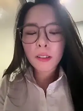Stripchat Free Live Porn of xixiya888