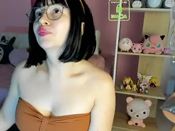 Stripchat Adult Webcam of dolly_saylor