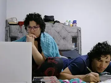 Stripchat Free Live Porn of luxandracon23