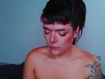 Stripchat Sex Chat of purple_em69