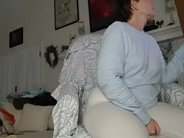 Stripchat Sex Cam of AuroraWillows