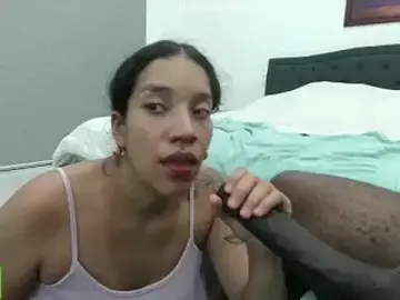 Stripchat Live Sex of StudioWahines