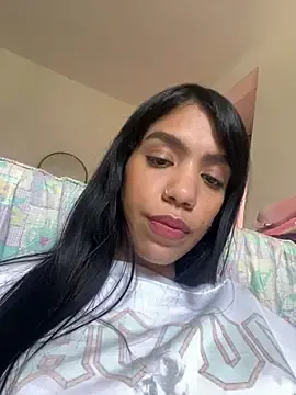 Stripchat Adult Webcams of -Naomyy-