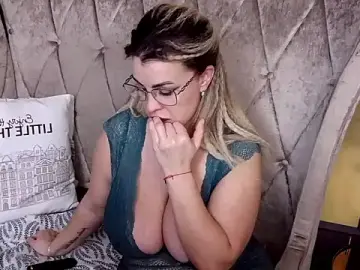 Stripchat Private Sex Chat of BustyGizelle