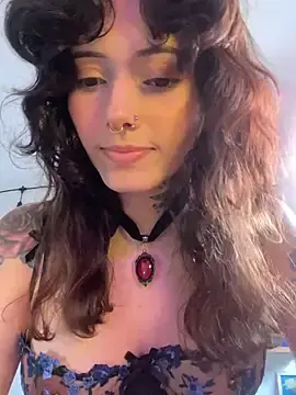 Stripchat Free Porn Cam of LiliJones_