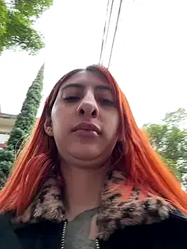 Stripchat Live Sex Cam of PurpleLinn