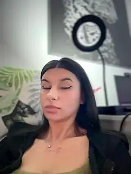 Stripchat Adult Webcams of DramaQueen__