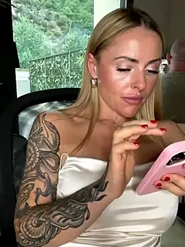 Stripchat Sex Chat of EmaSalis