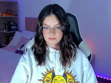 Stripchat Free Live Porn of OphelianaRose33