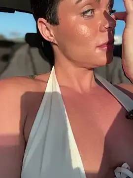 Stripchat Free Porn Cam of LukeLouHarvey