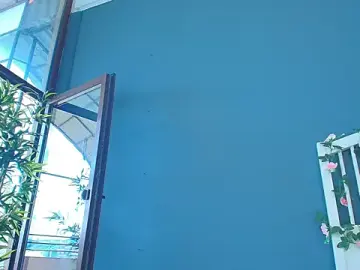 Stripchat Free Porn Cam of AlicePirs