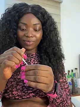 Stripchat Sex Cam of Sweetbootty