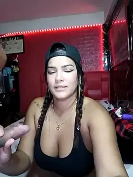 Stripchat Free Porn Cam of camiysebas21