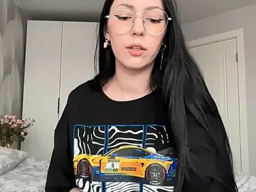 Stripchat Adult Webcam of MiroslavaLime