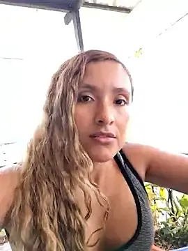Stripchat Nude Webcam of JhordanAndDanna