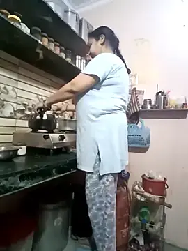 Stripchat Nude Webcam of Kavya_kapoor