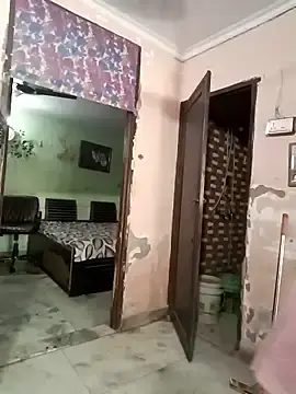 Stripchat Free Porn Cam of Kavya_kapoor