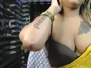 Stripchat Free Live Porn of Esha_Naughty