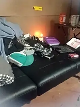 Stripchat Watch Live Sex Cams of Babyboyy803