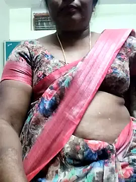 Stripchat Live Porn of yamini1431