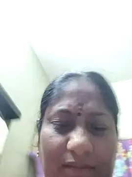 Stripchat Watch Live Sex Cams of yamini1431