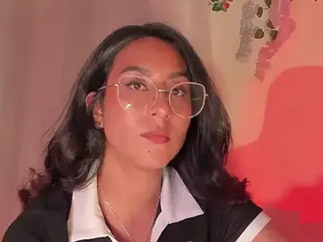 Stripchat Sex Cam of DaraBeckett