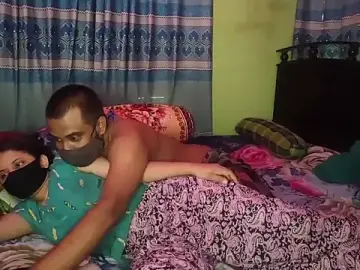Stripchat Sex Cam of Younger_Couples