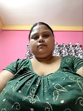 Stripchat Nude Webcam of yourssoumi