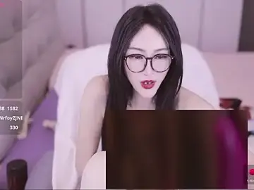 Stripchat Live Sex of Oliviari-