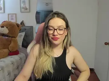 Stripchat Sex Cam of samysweet_8