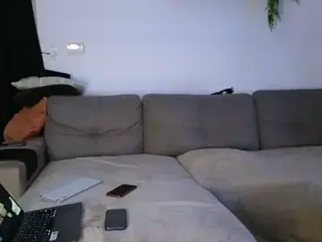 Stripchat Adult Webcam of LePetitPrincee