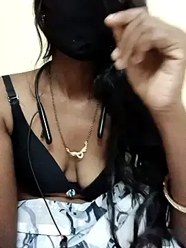 Stripchat Live Sex Cam of meghana-telugu