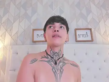 Stripchat Free Live Porn of b3k_afrodict