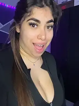 Stripchat Live Sex Cam of jazminslut