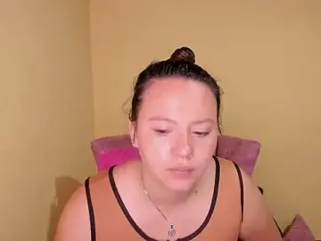 Stripchat Free Live Porn of lauraguzman
