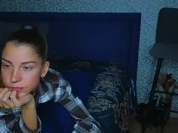 Stripchat Adult Webcam of Kristi_Wolf