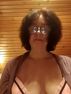 Stripchat Adult Webcams of vikimoon11