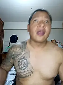 Stripchat Live Sex Cam of Lucy_jhack