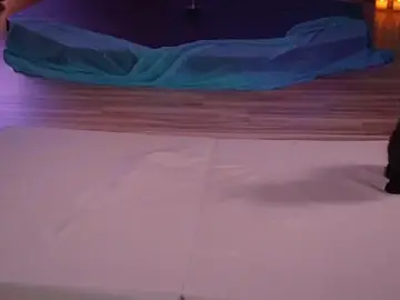 Stripchat Free Porn Cam of KittyCaitlin