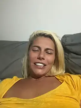 Stripchat Free Porn Cam of tanyagrey